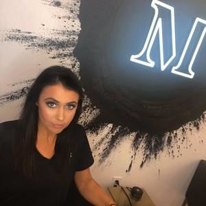 Meet your Posher, Natalie